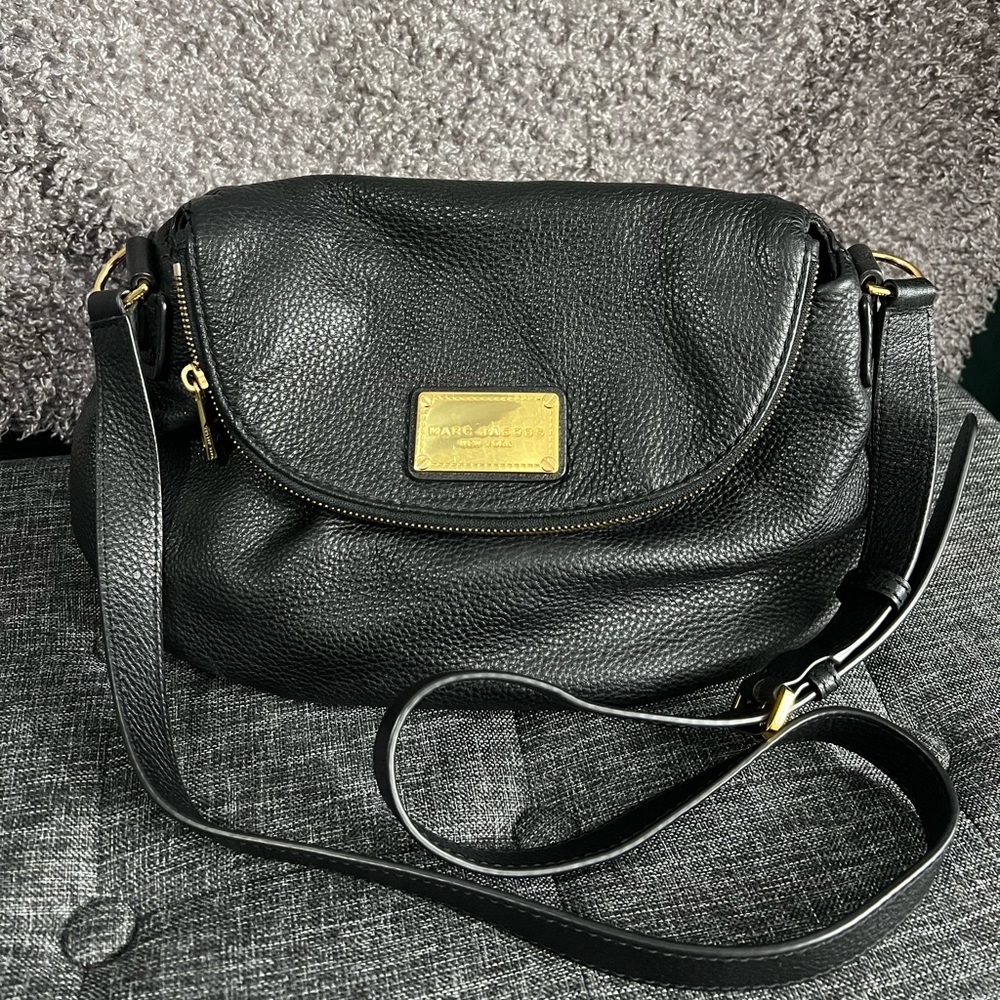 Marc Jacobs Black Pebbled Leather Purse Crossbody